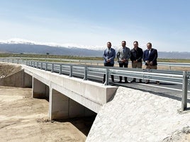El presidente Francis Rodríguez ha señalado que «queremos garantizar la conexión de los municipios afectados y prevenir ante fenómenos meteorológicos extremos como la DANA»