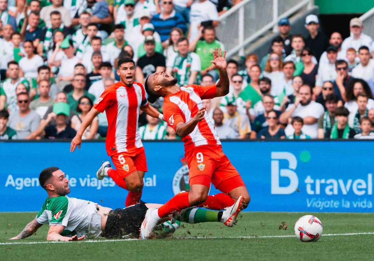 La ud almería se crece ante la élite | ideal