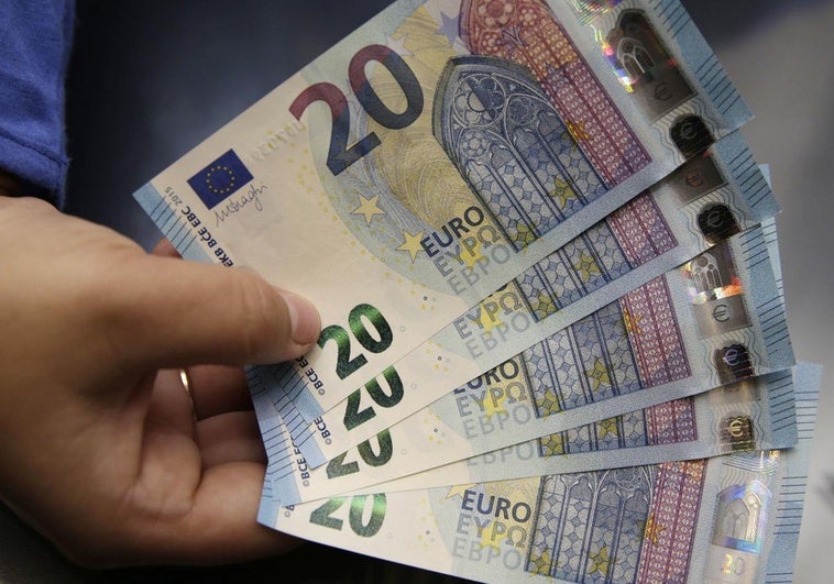 Estos son los billetes de 20 euros que no puedes usar: lo dice el Banco de España