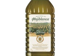 Carrefour vuelve a rebajar el aceite de oliva virgen extra de Hojiblanca.