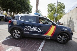 Imagen de archivo de un coche de la Policía Nacional.