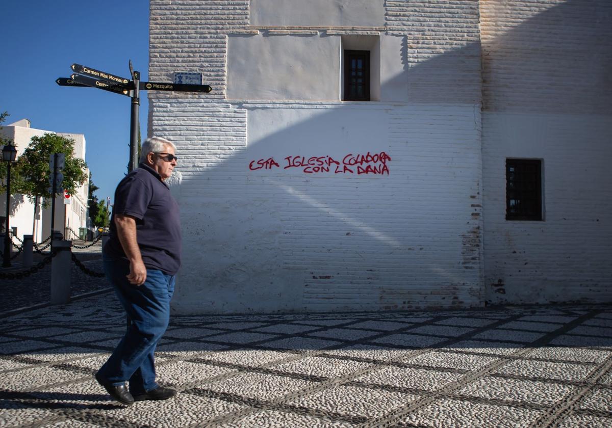 Granada declara la guerra a las pintadas | ideal