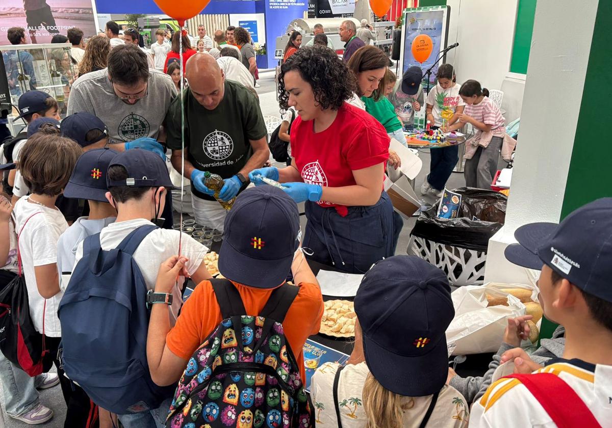 Expoliva como espacio para poner en práctica lo que se aprende en las aulas | ideal