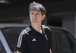 Pacheta, rumbo a Coruña ya con el Granada.