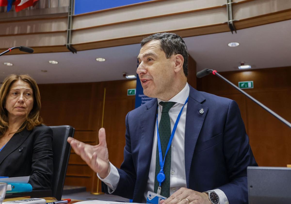 Moreno, sobre las oposiciones del sas: «la sanidad pública refuerza su plantilla y reduce temporalidad» | ideal