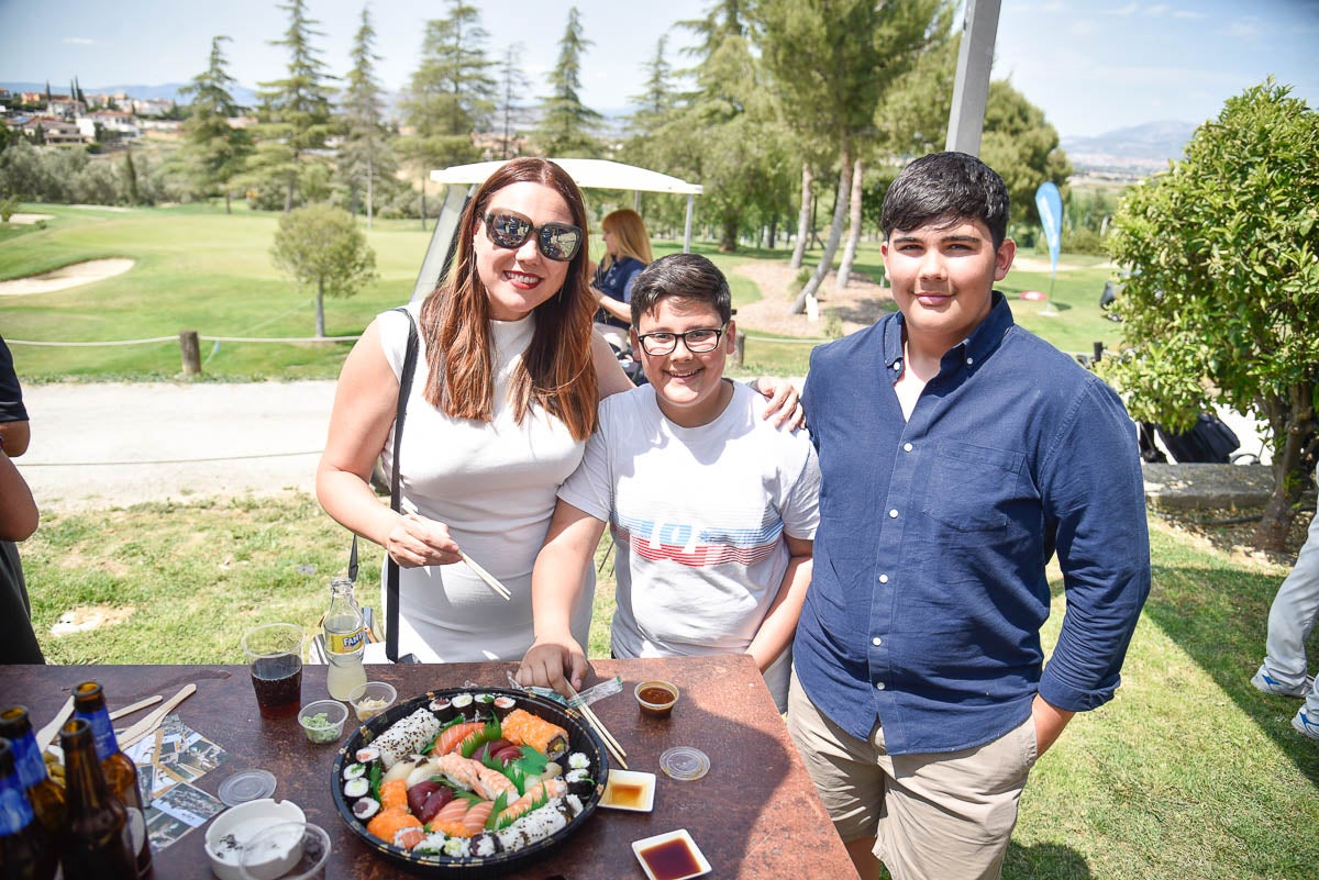 Ambiente y premiados del IV Torneo de Golf IDEAL