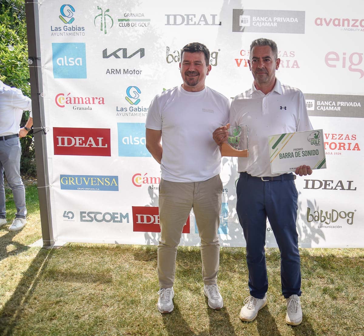 Ambiente y premiados del IV Torneo de Golf IDEAL