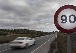 Despedido por conducir a 175 km/h con el coche de la empresa.