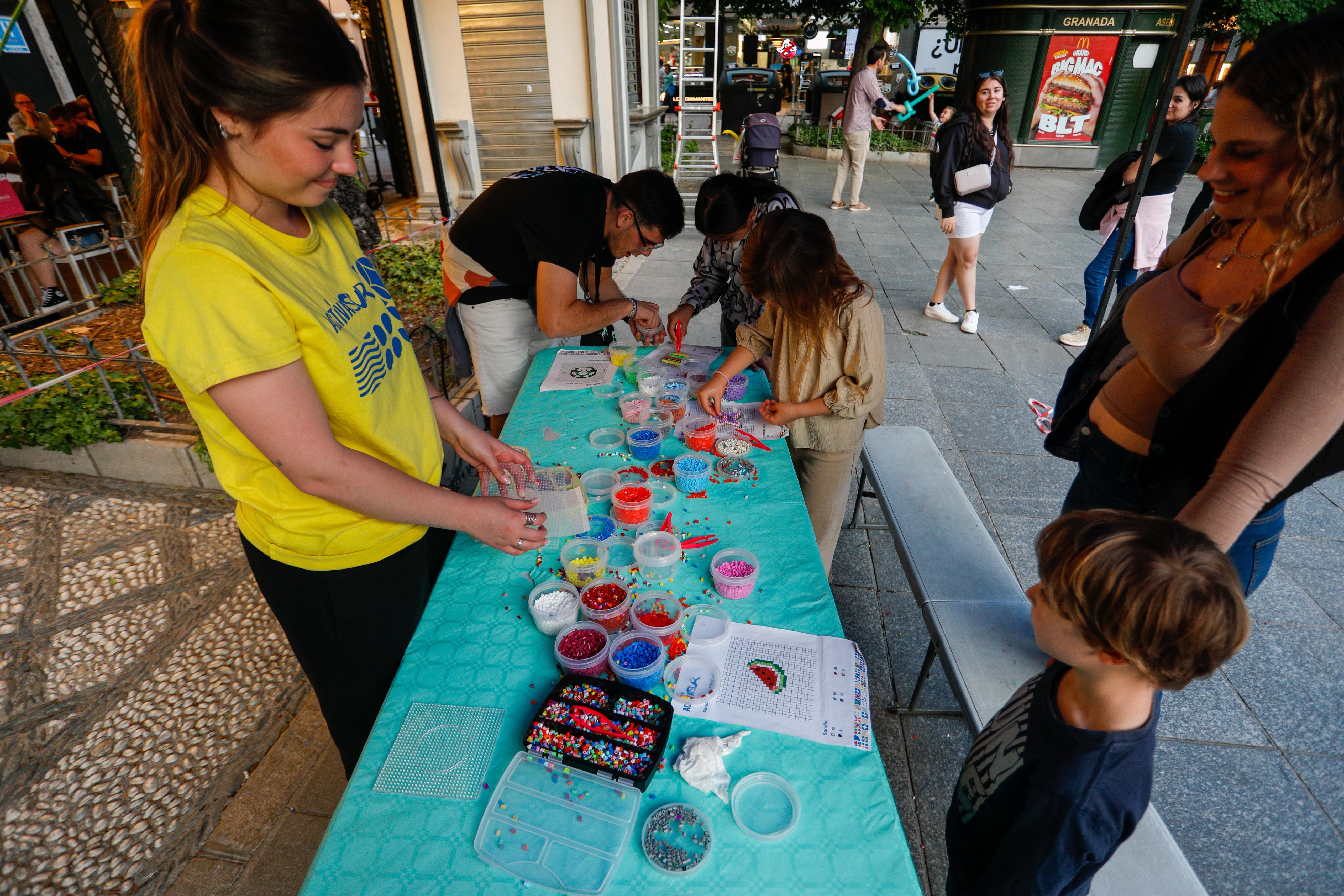 Las imágenes de la Noche en Blanco de Granada