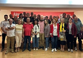 Nueva ejecutiva del PSOE de Almería capital, capiteneada por Juan Francisco Colomina.