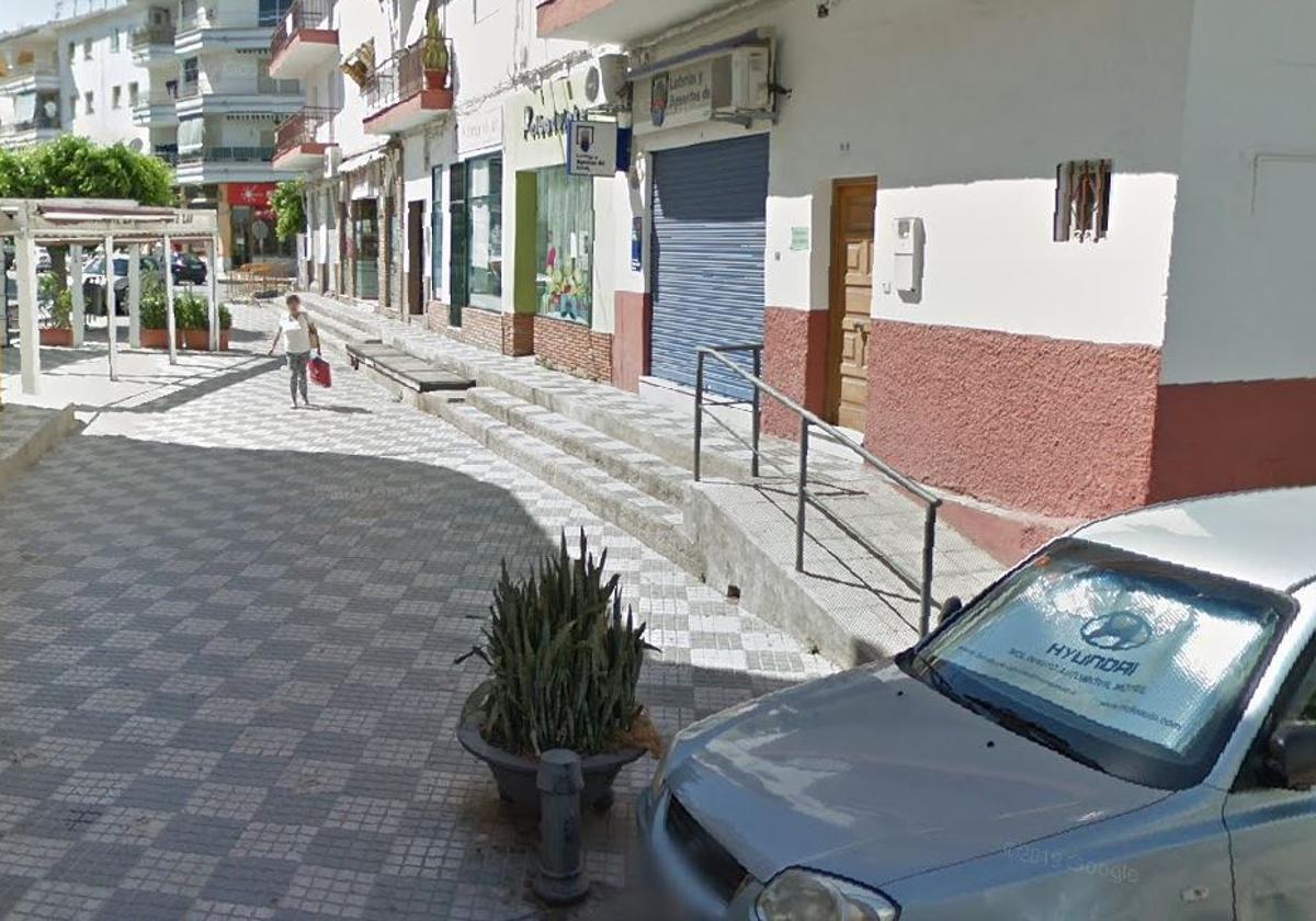 El primer premio de la lotería nacional cae en dos municipios de granada | ideal