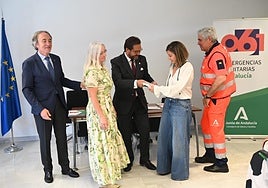 El 061 reconoce diez nuevas instalaciones granadinas como 'zona cardioasegurada'