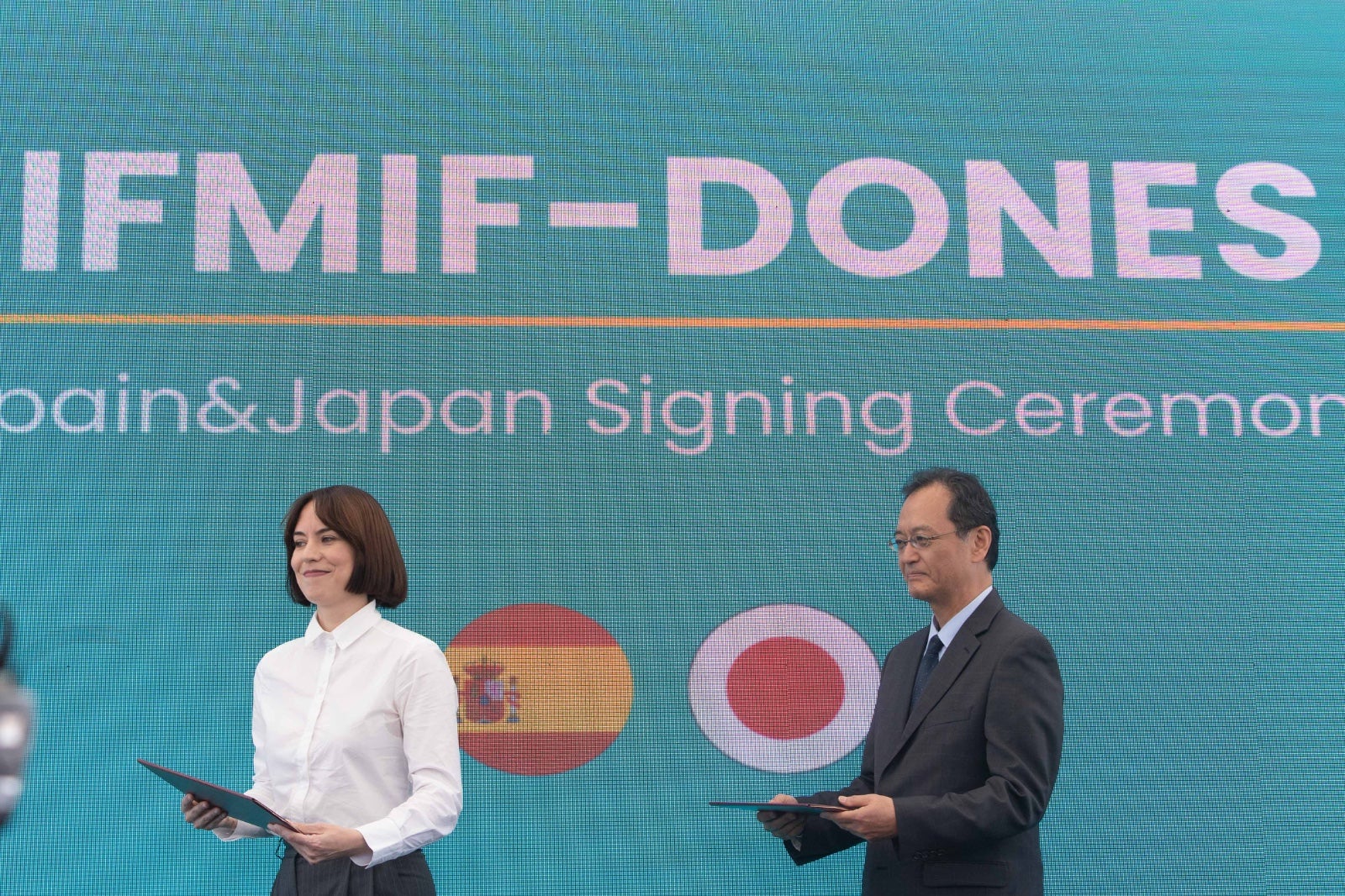 El acelerador de partículas de Granada arranca con su primera piedra