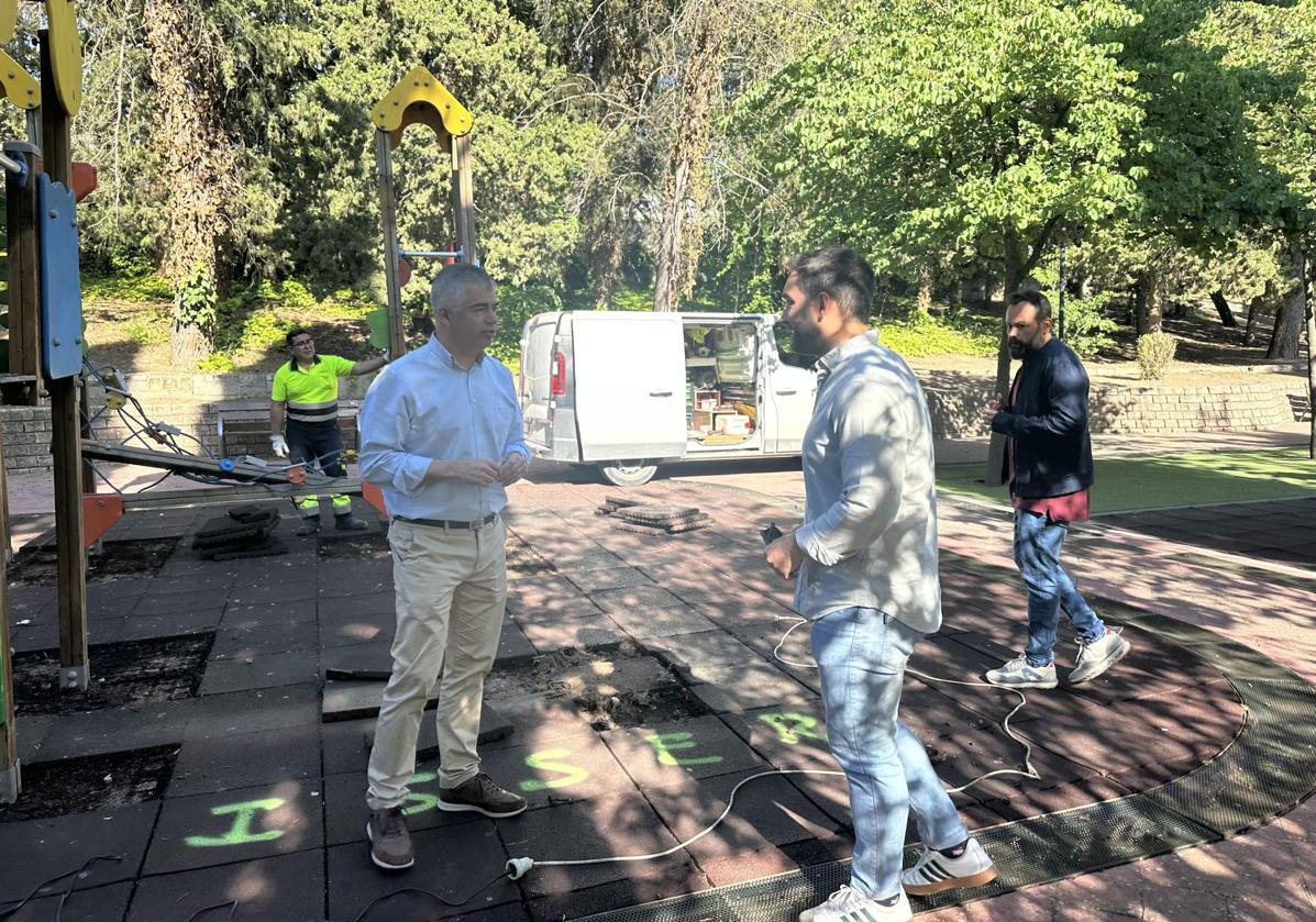 La reforma integral de los parques infantiles de martos está al 50% | ideal