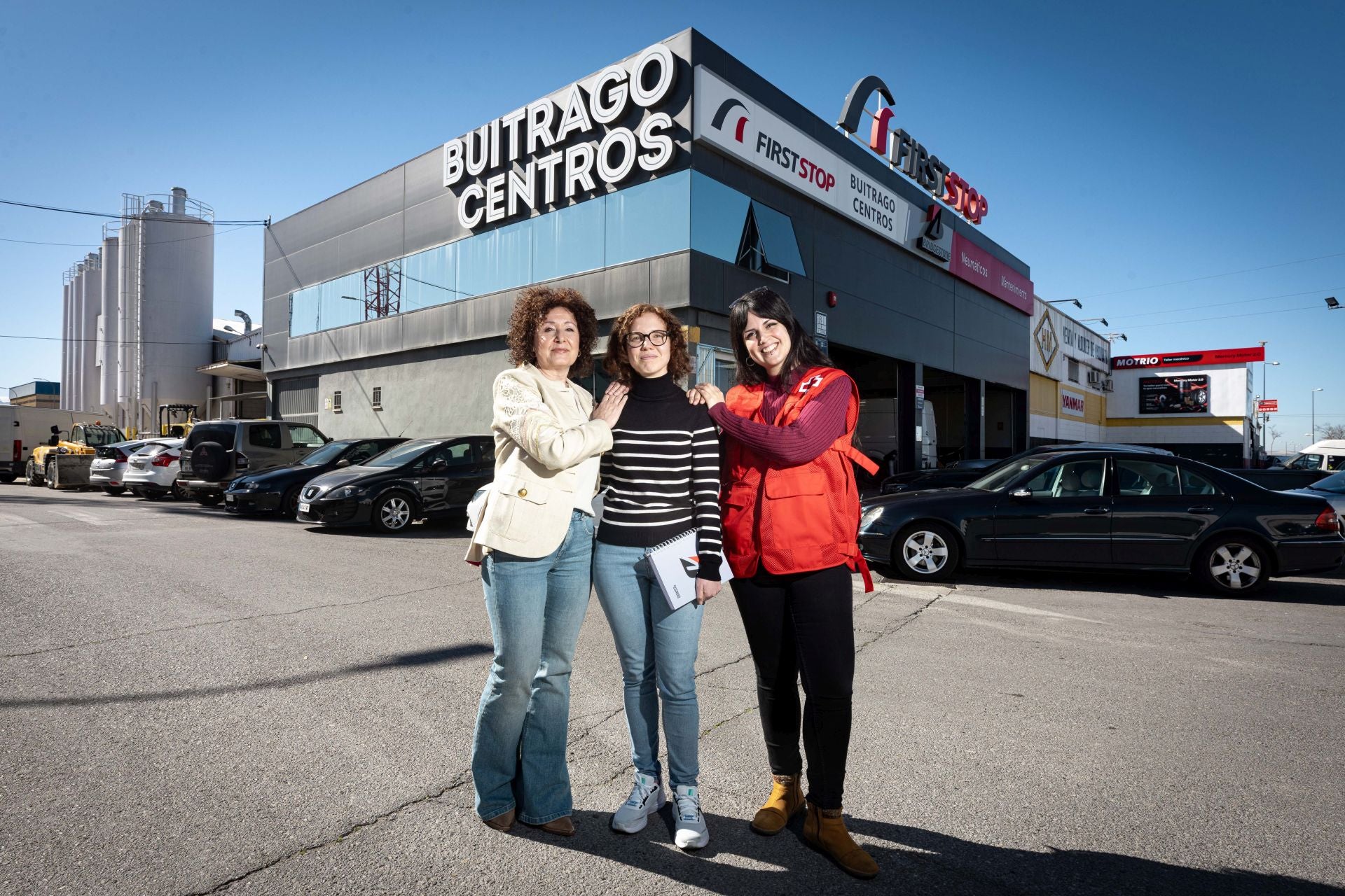 «no lograba que me llamaran para las entrevistas y cruz roja me abrió las puertas» | ideal