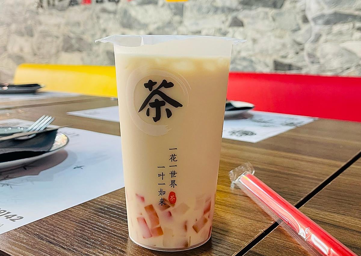 Imagen secundaria 1 - Llega a Granada el primer restaurante especializado en el auténtico JianBing