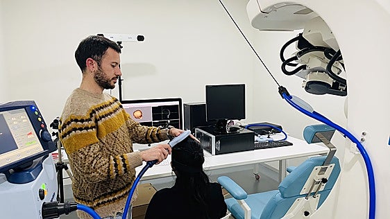 Investigadores de la UGR utilizan nuevas técnicas para evitar el impulso de comer mal