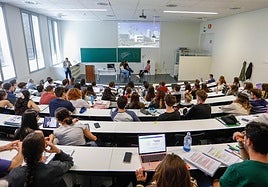 «Es inconcebible que la prohibición de Harvard pueda darse en una universidad española»