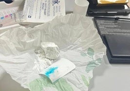 Droga incautada por los agentes en un control.