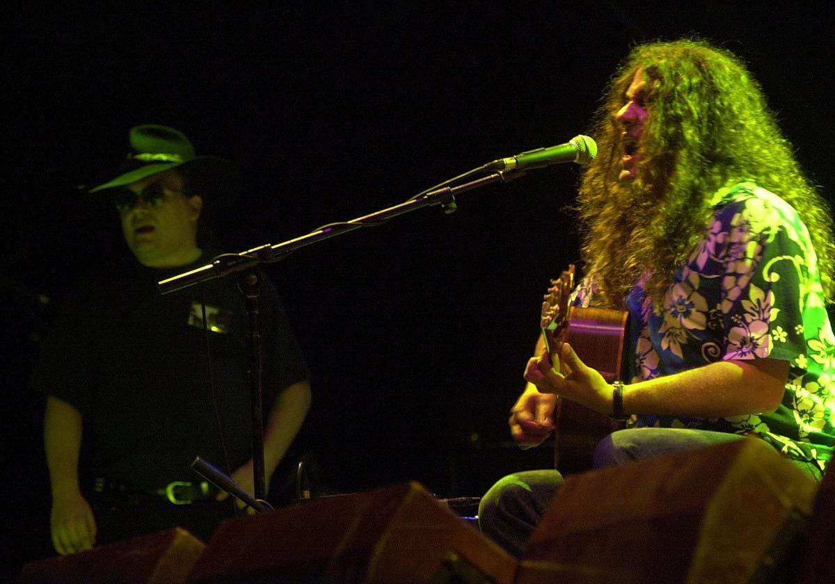 El concierto de Santi Campillo con ilustres invitados del rock se...