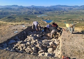 Sondeo en El Fontanar, yacimiento arqueológico con una extraordinaria amplitud.