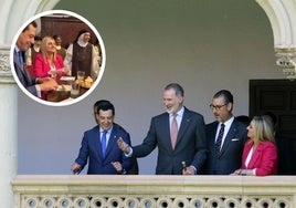 Juanma Moreno se enamora de los dulces de las monjas del Real Monasterio de San Jerónimo en Granada