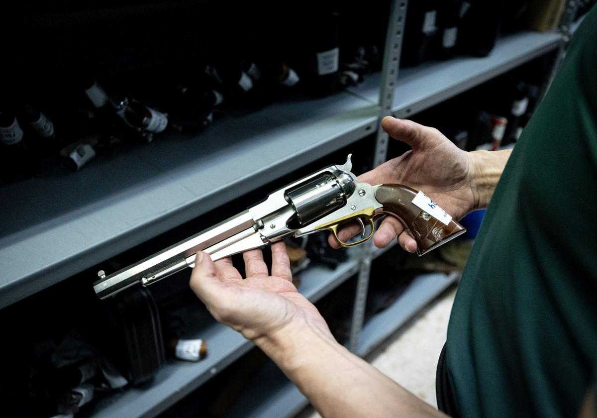 «quien tenga un arma debe ser para cazar o practicar un deporte reglado, esto no es ee uu» | ideal