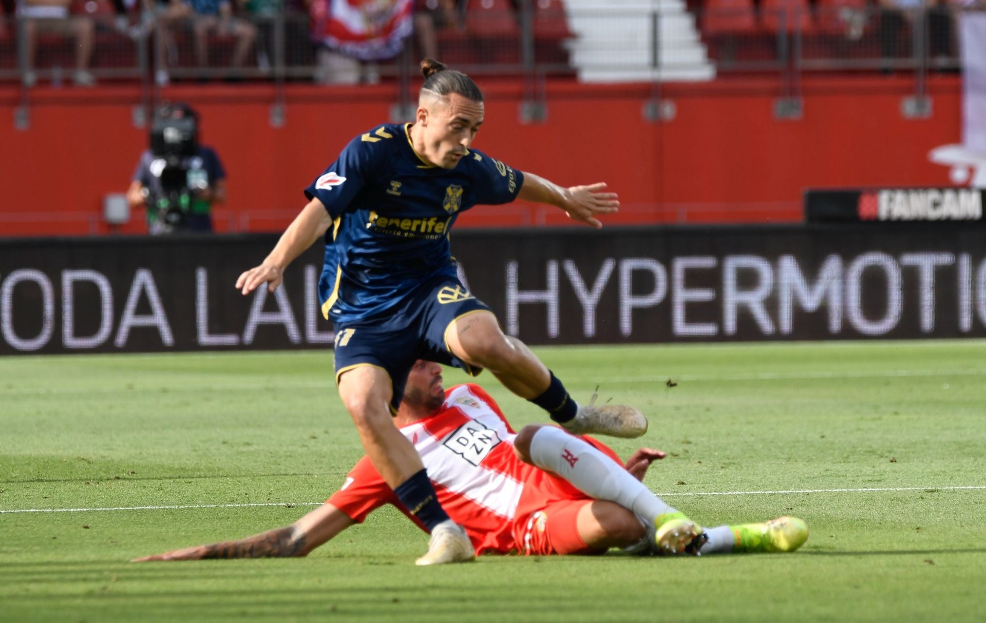 El Almería, control y clase