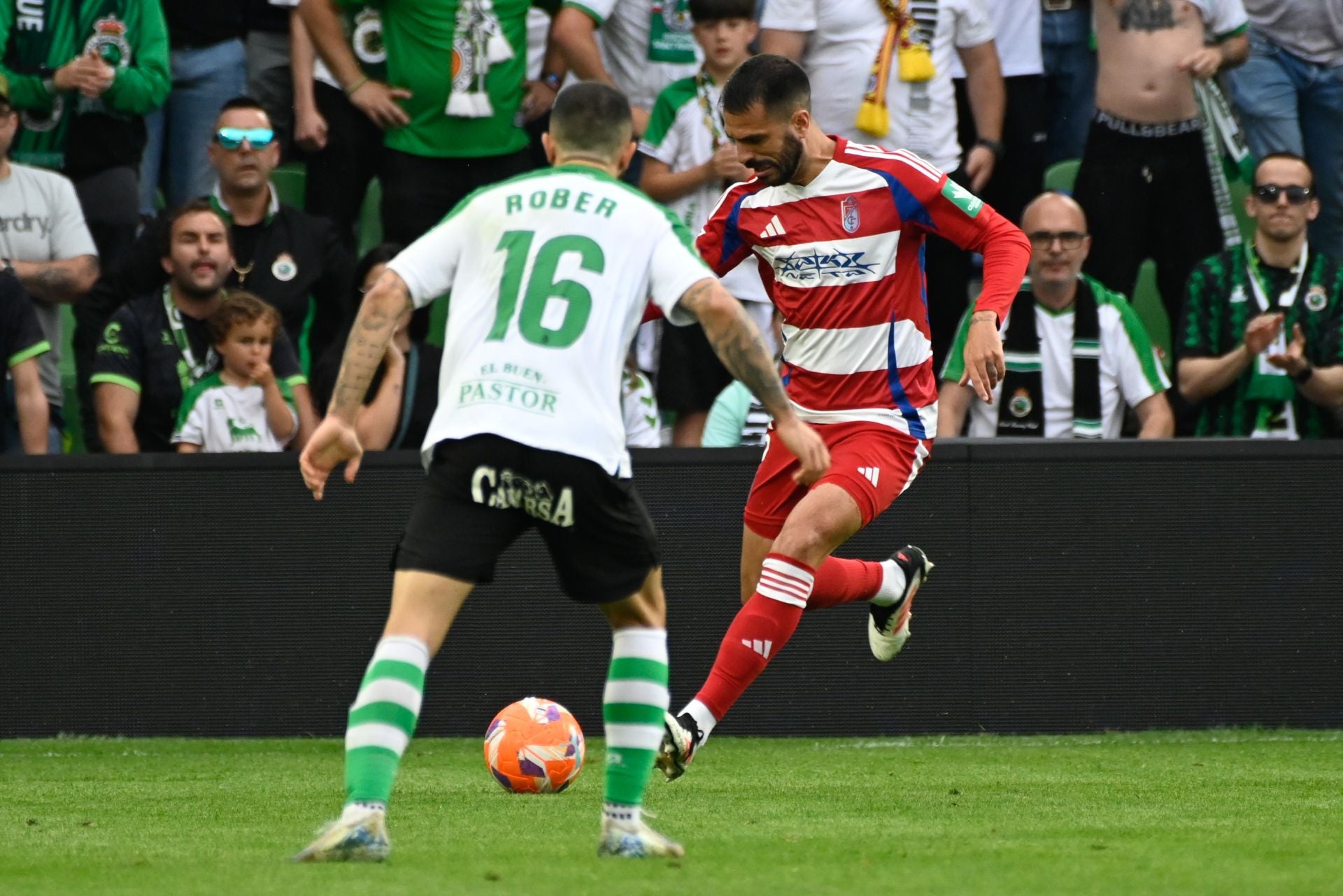 El Racing - Granada CF, en imágenes