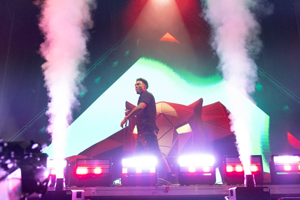 El concierto de Myke Towers en Granada, en imágenes