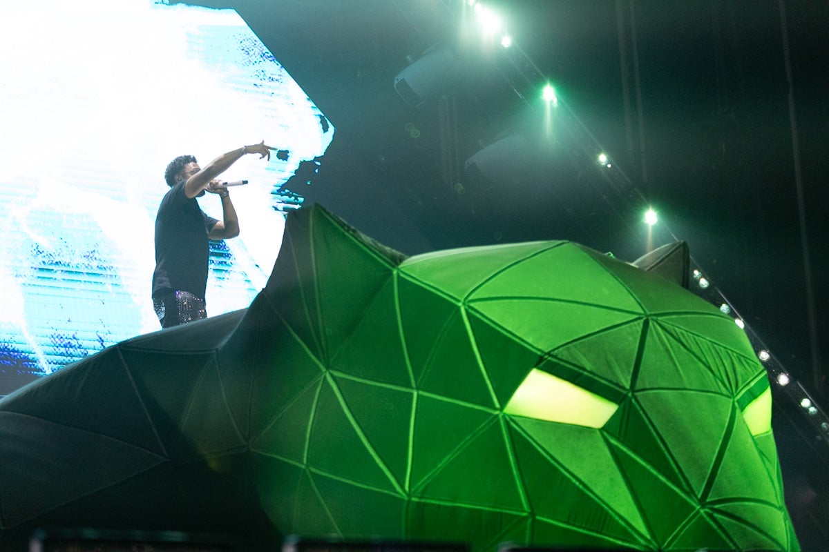 El concierto de Myke Towers en Granada, en imágenes