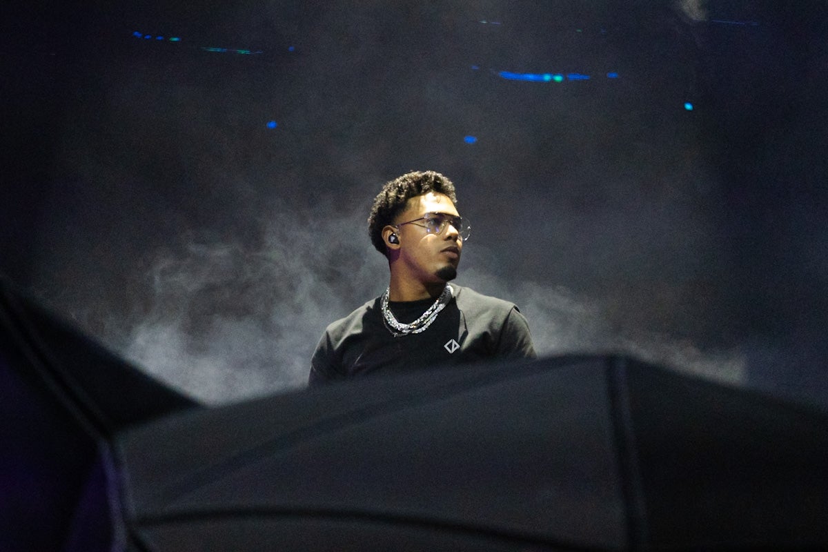 El concierto de Myke Towers en Granada, en imágenes