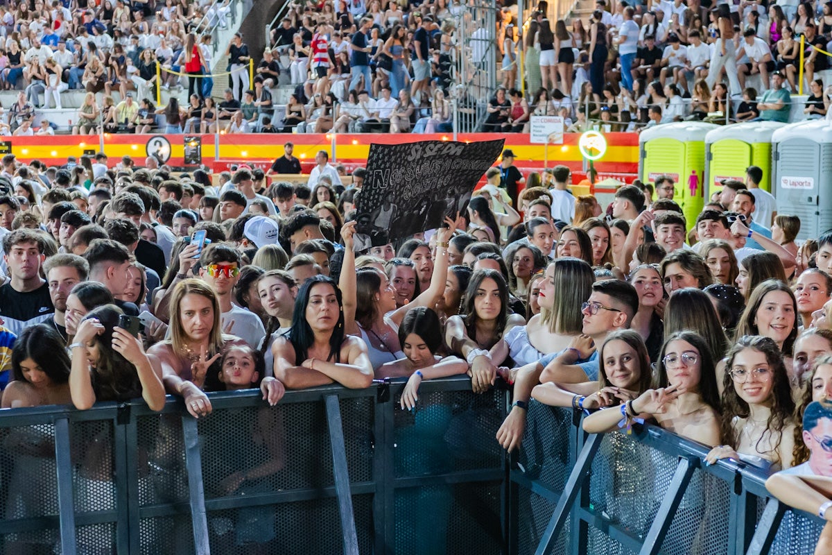 El concierto de Myke Towers en Granada, en imágenes
