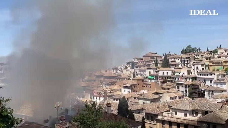 El incendio visto desde el Mirador de la Churra