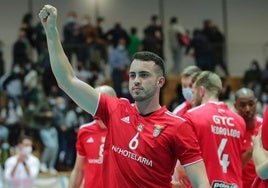 Bernardo Westermann tiene experiencia en Europa, habiendo jugado sobre todo en Benfica.