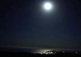 La luna de fresa será visible con su máximo esplendor el 11 de junio.