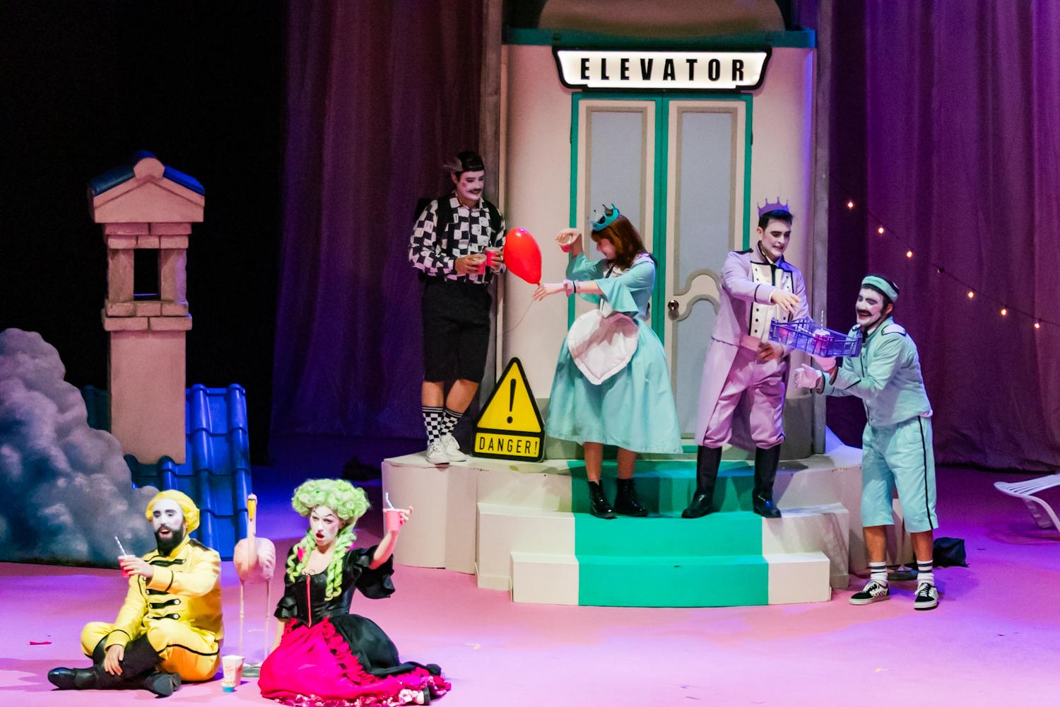 Las coloridas y divertidas imágenes de &#039;La cenicienta&#039;