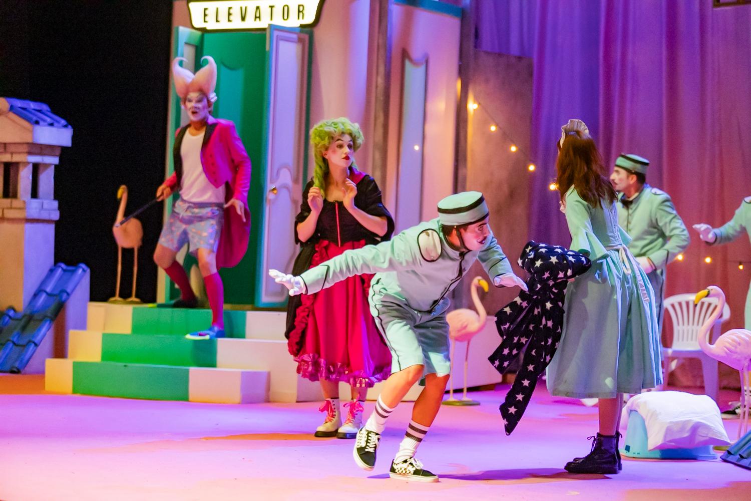 Las coloridas y divertidas imágenes de &#039;La cenicienta&#039;