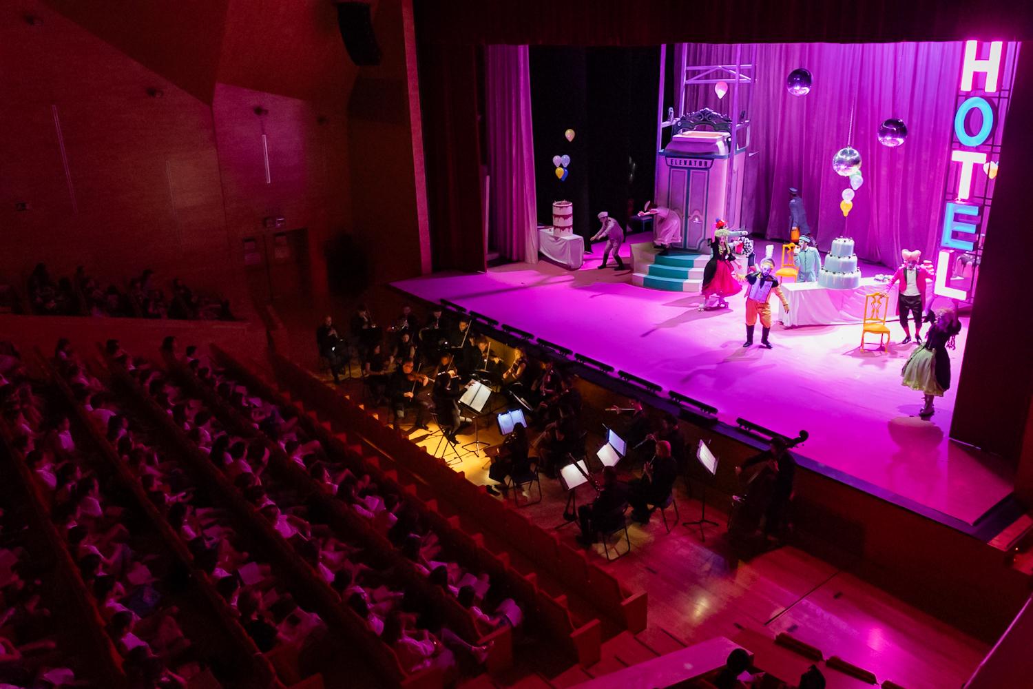 Las coloridas y divertidas imágenes de &#039;La cenicienta&#039;