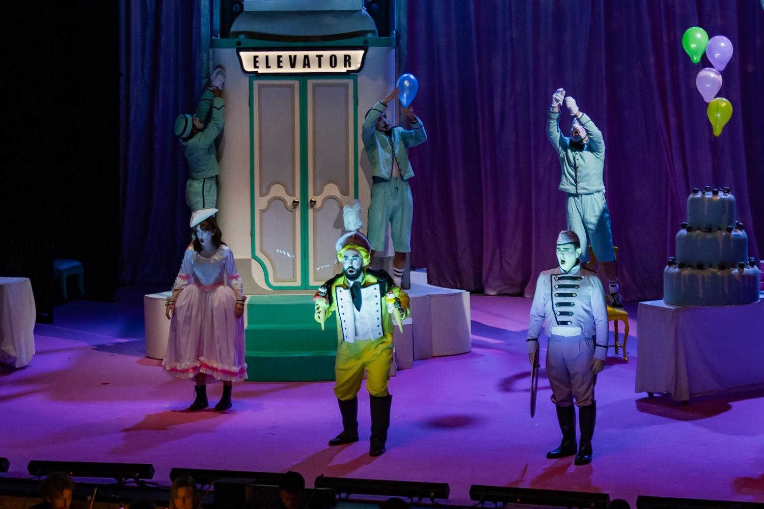 Las coloridas y divertidas imágenes de &#039;La cenicienta&#039;