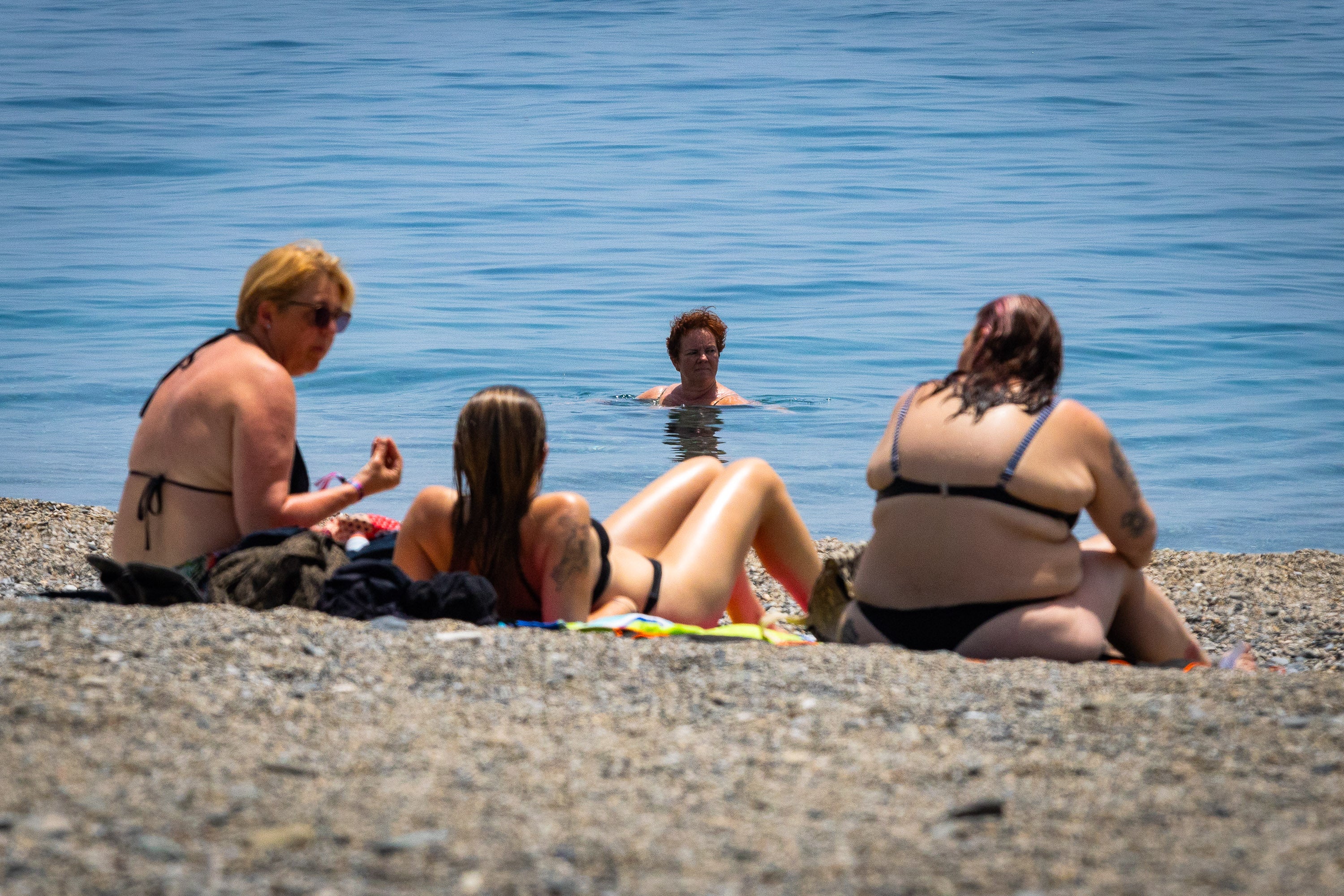 Ambientazo en las playas de Granada