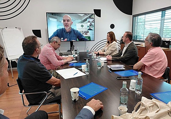 Reunión entre Geolit y Tecnoparc.