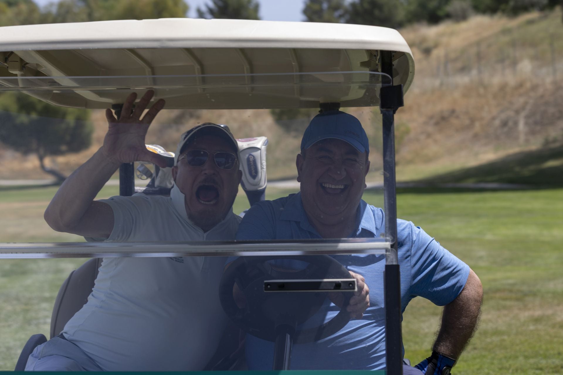 Encuéntrate en el Torneo de Golf del Colegio de Aparejadores de Granada y IV memorial Vicente de Luna Cambil