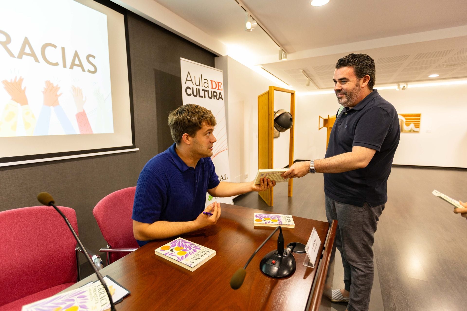 Galería: Jaime Riba en el Aula de Cultura de IDEAL