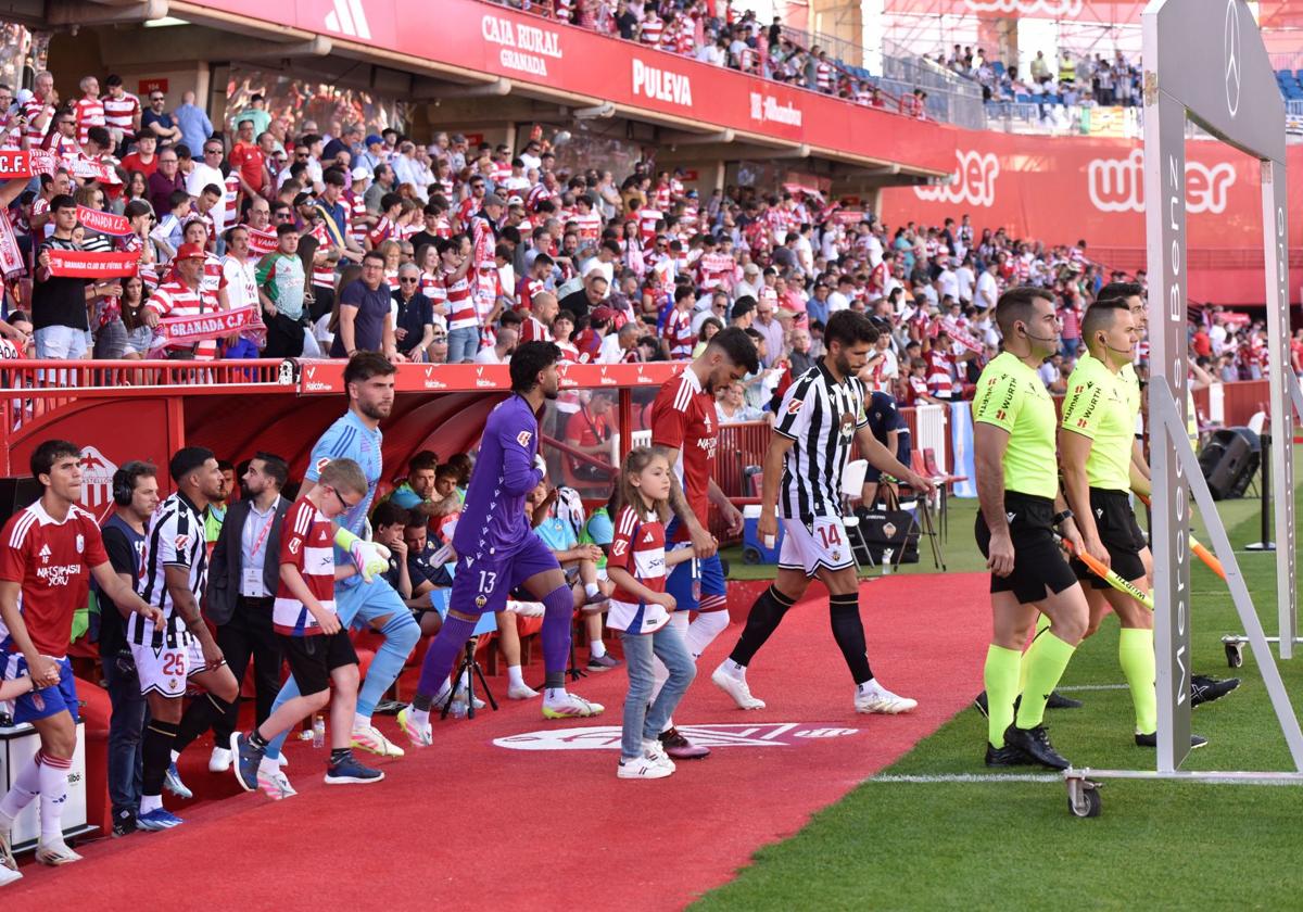Último partido del Granada en Los Cármenes.