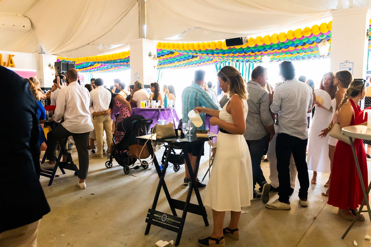 Granada disfruta del domingo de Corpus