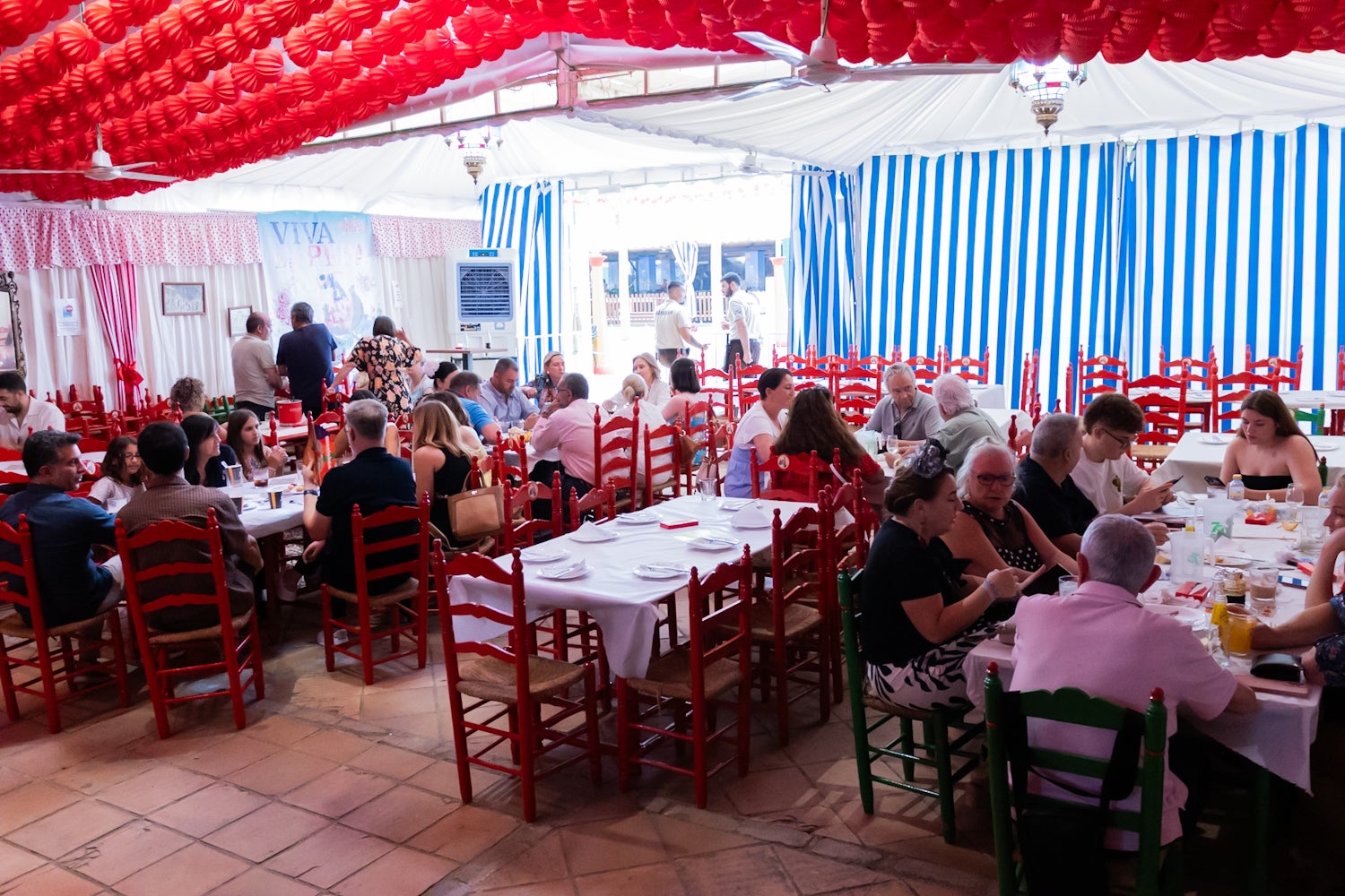 Granada disfruta del domingo de Corpus