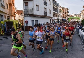 Salida multitudinaria desde el Parque de la Estación de Dúrcal.