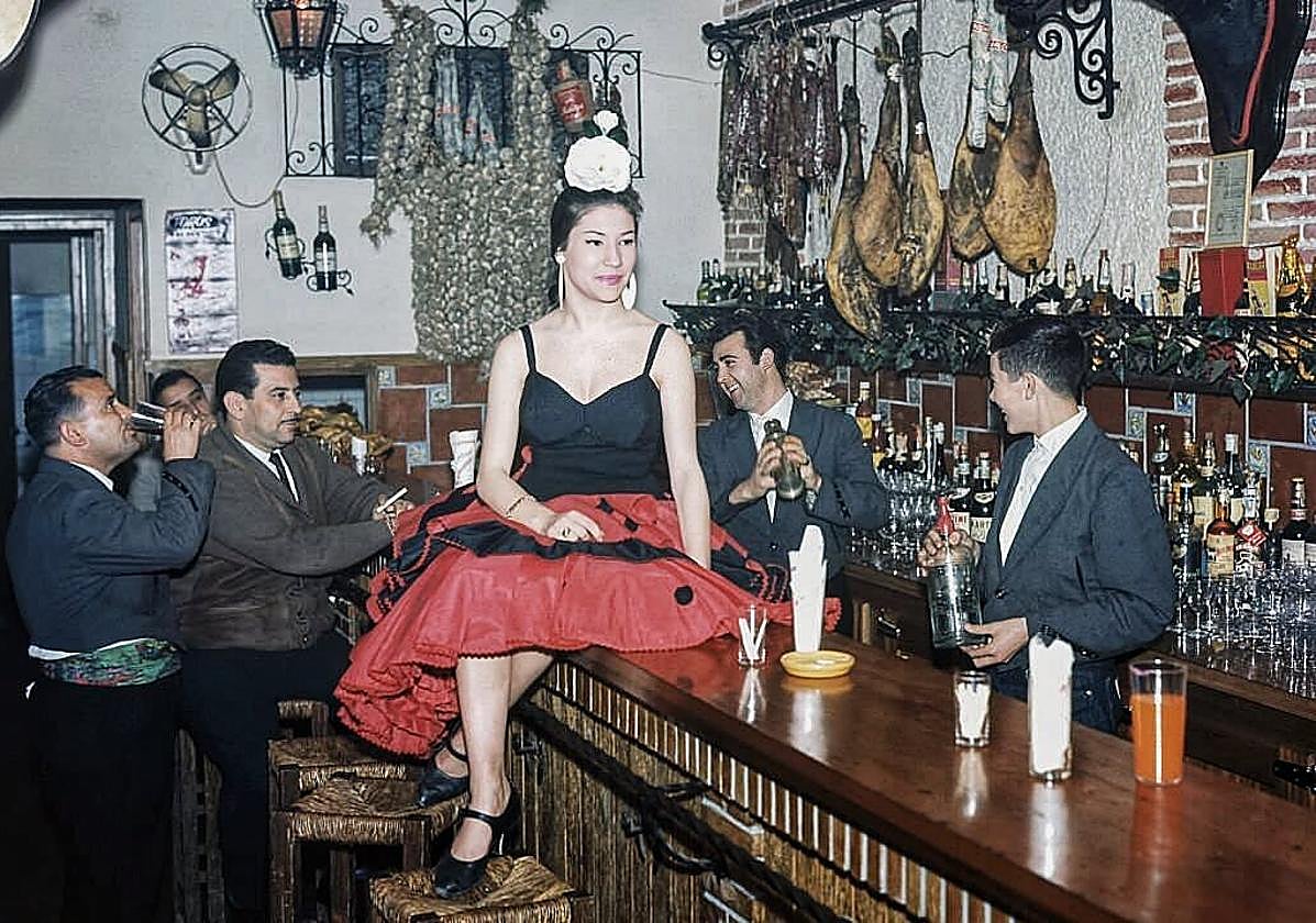 La misteriosa taberna 'de Granada' de los años 60 | Ideal
