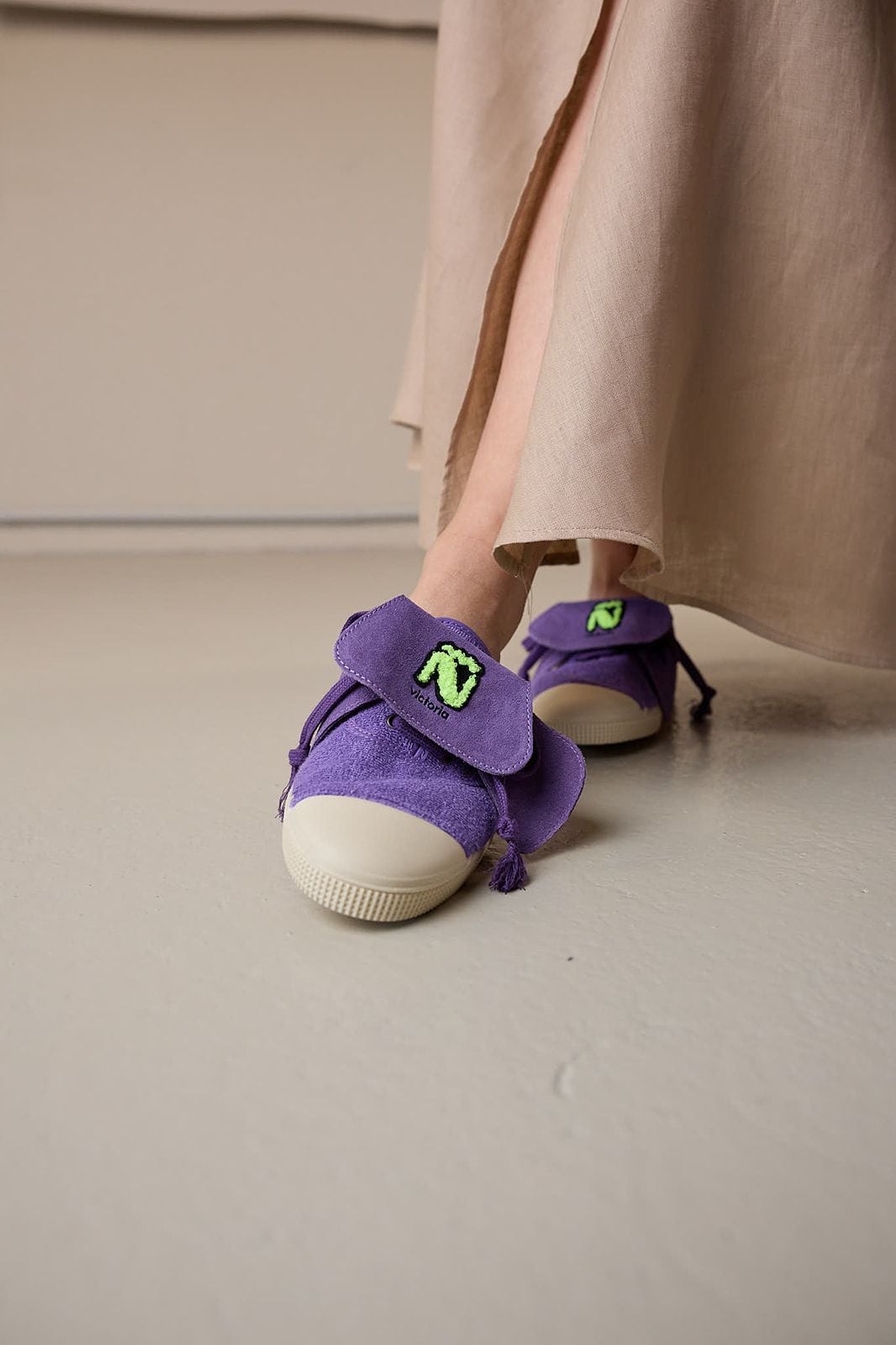 Imagen principal - Beatriz Peñalver con sus modelos diseñados para Victoria.